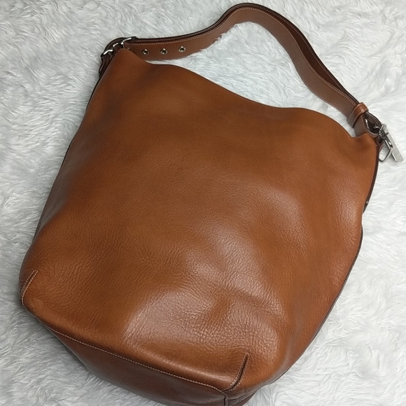 extra large bucket bag